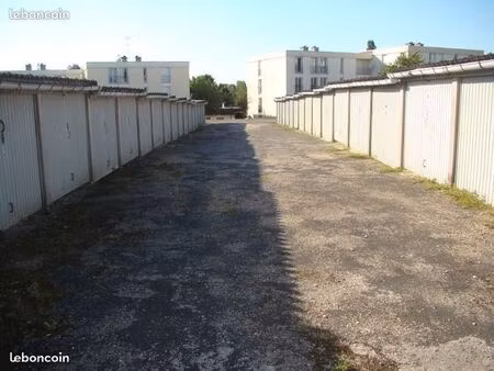 grand garage box sol beton