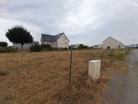 terrain à vendre