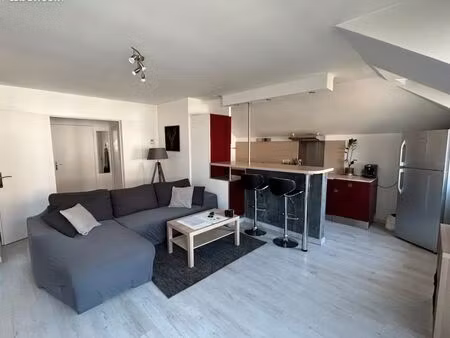 loue appartement melun 77 - 2 pièces de 44m²