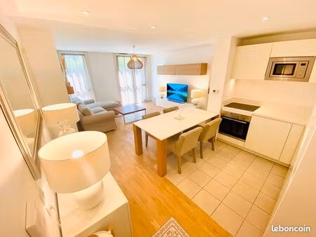 bel appartement meublé 3 pièces bussy saint georges