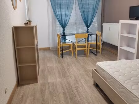 appartement 1 pièce 28m2