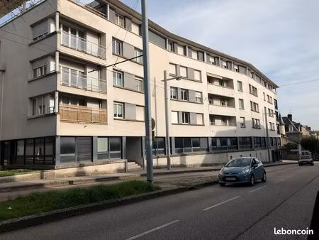 limoges rare appartement t2 47m2 106.000e - hors agence - libre en septembre 2026