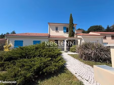 maison 7 pièces 188 m²