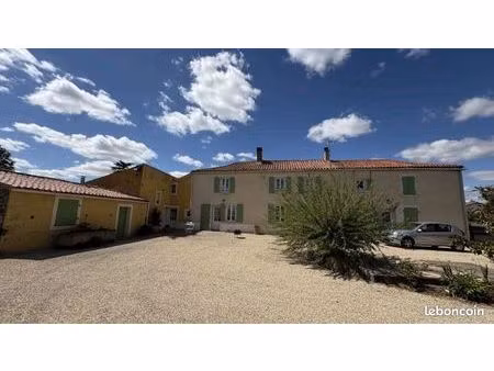 ensemble immobilier a vendre 170m² + 70m² (locatif)