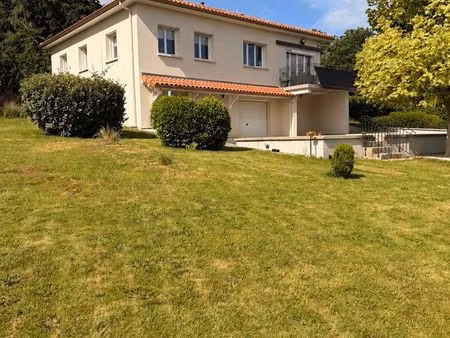 maison contemporaine 5 min du centre