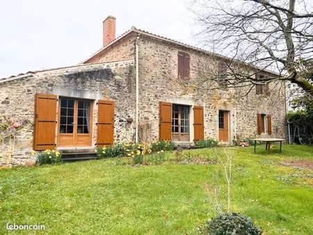 ferme 6 pièces 155 m²