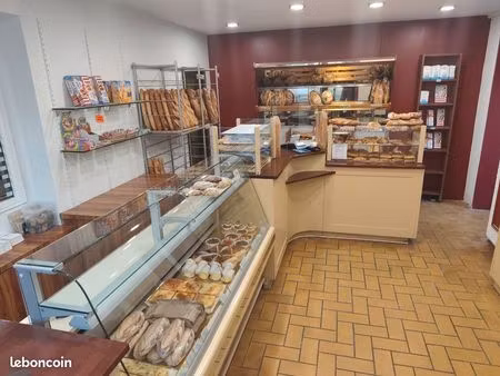 a vendre: fond de commerce boulangerie-pâtisserie-traiteur
