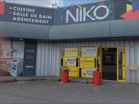 local commercial