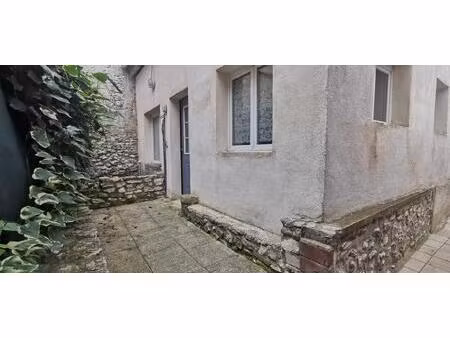 appartement indépendant.