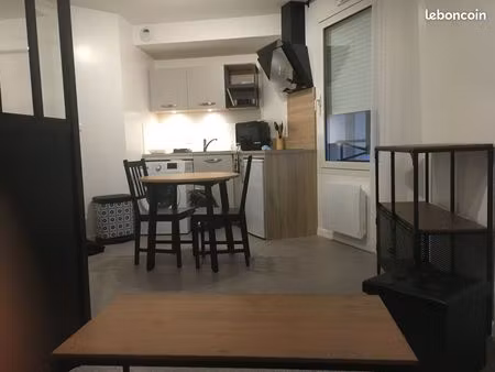t2 meublé avec garage quartier mairie iae fac droit