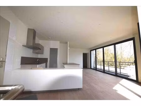 montbeliard centre ville - superbe appartement t4 en duplex avec terrasse