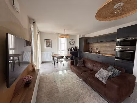 a louer - toulouse quartier montaudran - appartement t3 de 63 m²  meublé avec cuisine équi