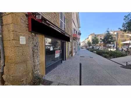 local commercial de 80 m²