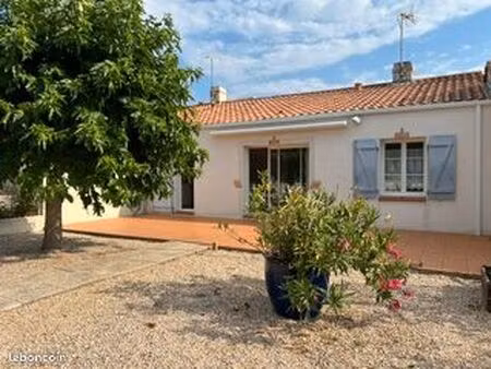 particulier à parti. maison individuelle sthilaire de riez