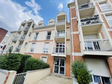 centre-ville de beauvais - appartement t3 avec ascenseur et parking
