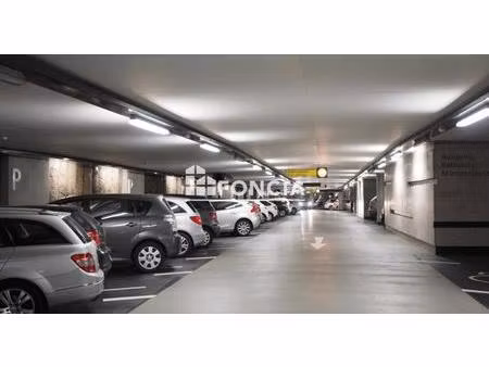 emplacement parking au sous sol de la residence