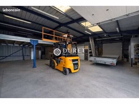 local 257 m² montaigu-vendée