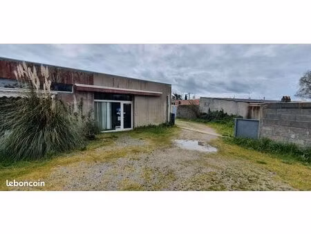local commercial 350 m² les sables d olonne