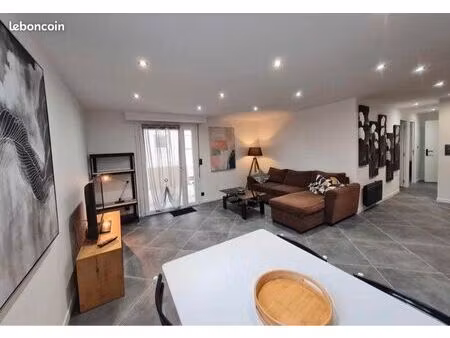 appartement  proche plage  idéal colocation 53 m²