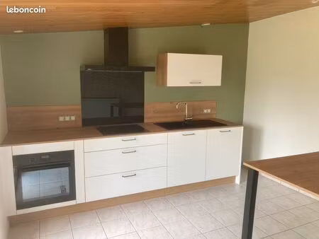 maison meublée 70 m² à louer – les herbiers (village des peux)