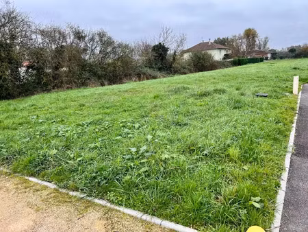 vente terrain 770 m² à cras-sur-reyssouze (01340)  76 000 €