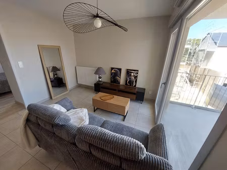 location appartement 2 pièces 42 m² à luc-la-primaube (12450)