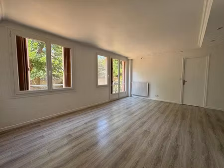 location appartement 3 pièces 57.5 m² à champigny-sur-marne (94500)  1 350 €