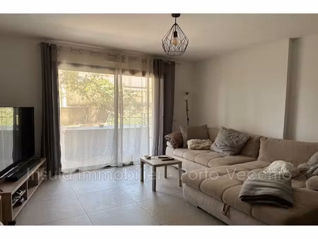 location appartement 3 pièces 72.11 m² à porto-vecchio (20137)  1 112 €