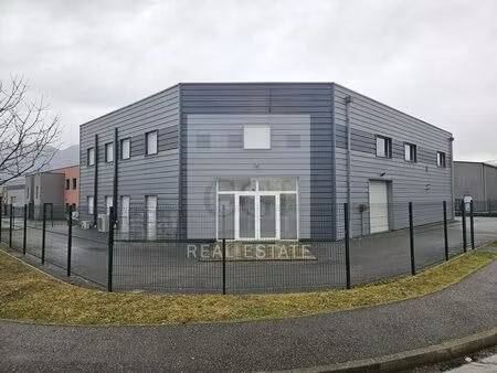 vente local d’activités chapareillan 38530 703m²