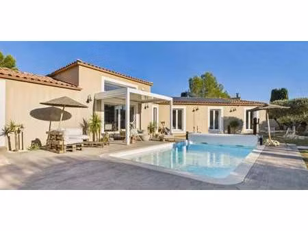 maison avec piscine calvisson (30)