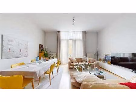 livourne : appt 2 ch meuble avec gout 2 sdb peb c+