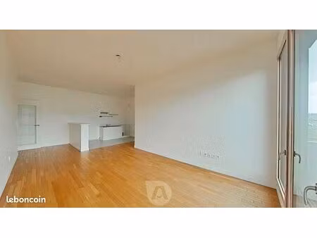 appartement 3 pièces 73 m²