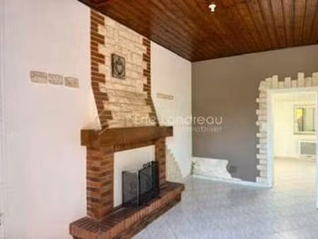 vente maison à poiroux (85440) : à vendre / 76m² poiroux