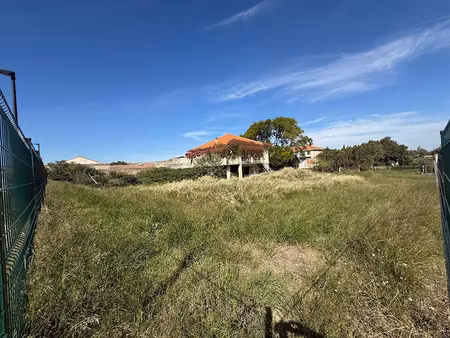 vente terrain 1900 m² à cavaillon (84300)  400 000 €