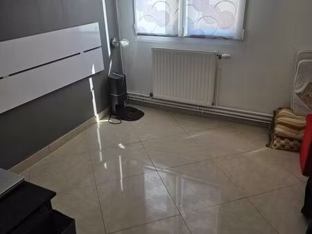 location appartement dans maison