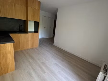 appartement t2 de 35m² à louer - vue erdre