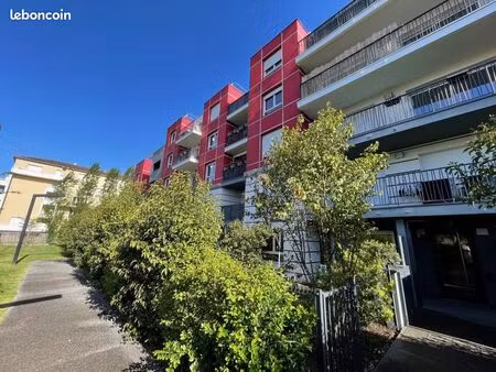 appartement 4 pièces 81 m²