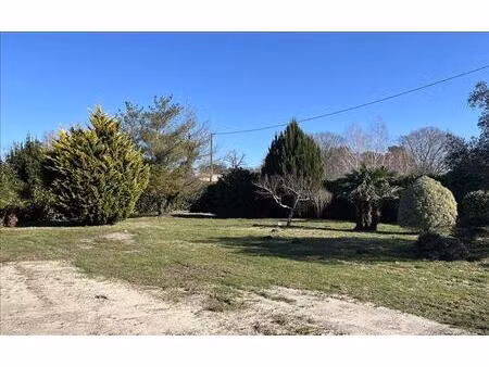terrain à vendre