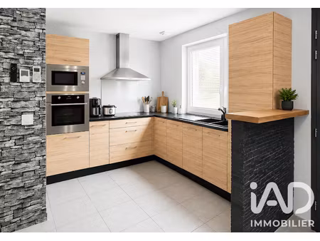vente locaux professionnels 3 pièces 67 m² à moineville (54580)  210 000 €