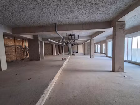 vente locaux professionnels à clermont-l'herault (34800)  850 000 €