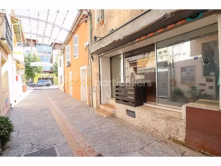 vente locaux professionnels 2 pièces 52 m² à saint-raphael (83700)  99 000 €