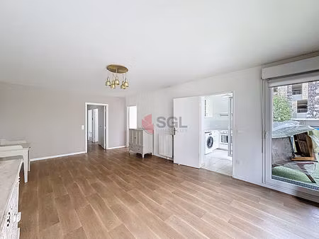 appartement 4 pièces - 82 m2 - noisy le sec (93)