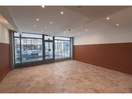 vente locaux professionnels 0 pièces 42.53 m² à houdan (78550)  2 000 €