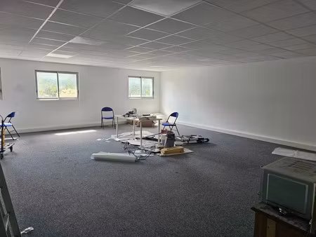 vente locaux professionnels 1 pièce 65 m² à trappes (78190)  89 220 €