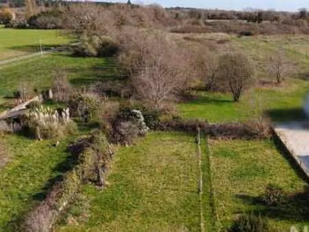vente terrain à crach (56950) : à vendre / 591m² crach