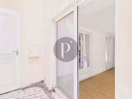 vente locaux professionnels 1 pièce 19 m² à sceaux (92330)  180 000 €