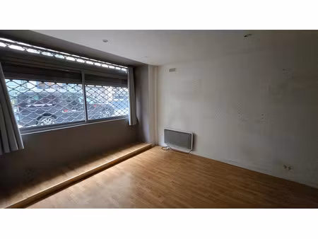 vente locaux professionnels 3 pièces 57 m² à paris 9ème (75009)  549 000 €