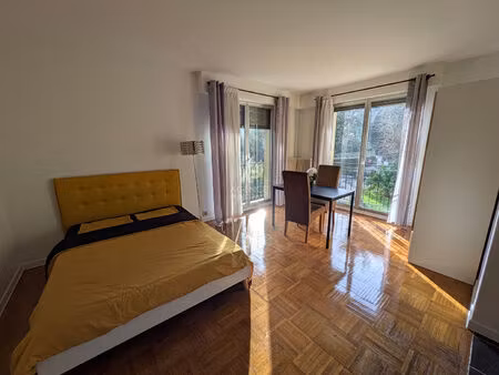 studio de 25 16 m² à louer ? le pecq ? à 15 min à pied du rer a saint-germain-en-laye