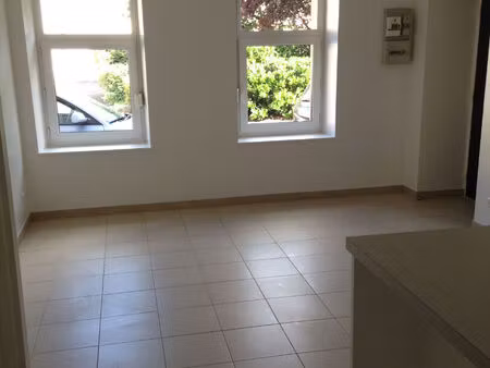 studio situé au 10 boulevard du chemin de fer   résidence la ferme danneaux à witry-les-re