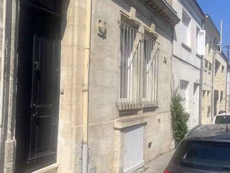 echoppe t3 49m² - chu - ornano
